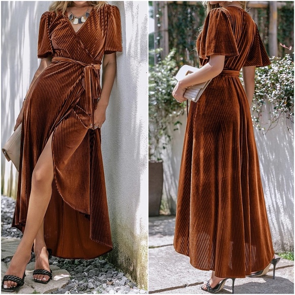 Luxe Velvet Butterfly Sleeve Maxi Dress - Picture 5 of 6